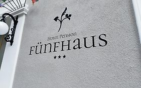 Pension Fünfhaus