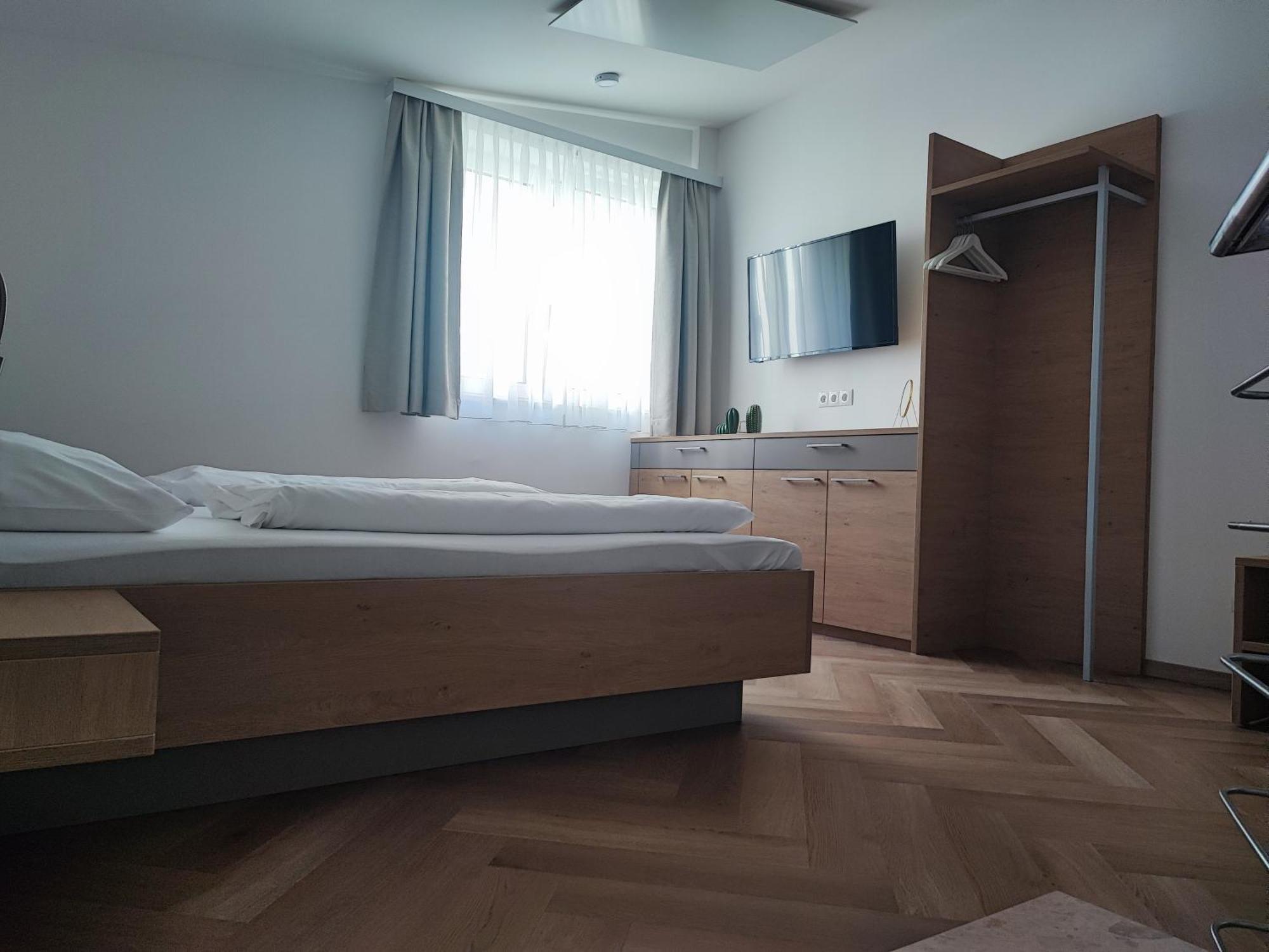 Pension Fünfhaus Viena Exterior foto